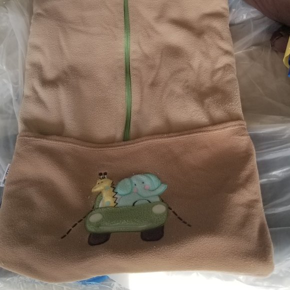 Cuddle Care Stroller Blanket - Picture 2 of 10